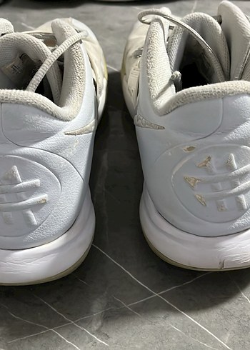 Nike kyrie basketbol Ayakkabısı - Görsel 3