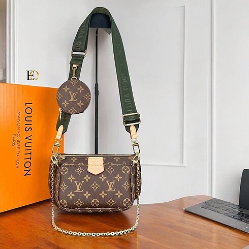 Louis Vuitton YENİ MODEL LOUIS VUITTON