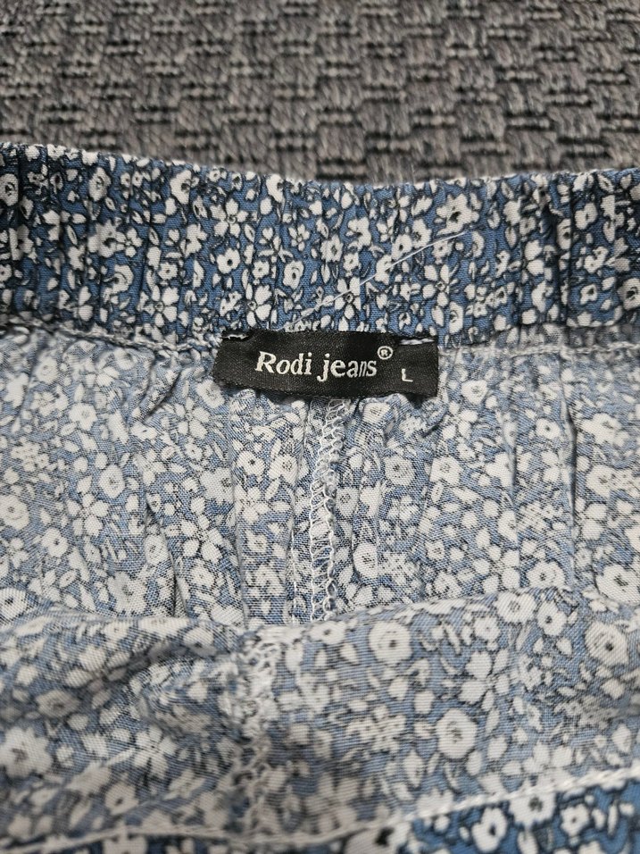 Mavi Pileli Kadın Uzun Yırtmaçlı Kumaş Pantolon - Görsel 4