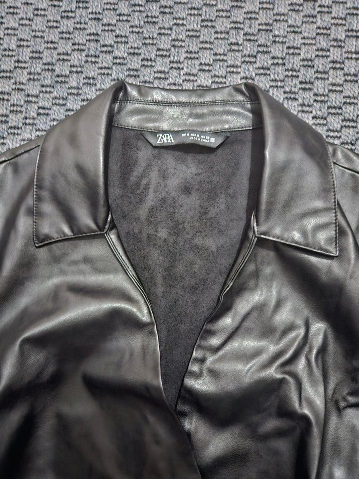 Kemerli Siyah Suni Deri Uzın Kollu Elbise - Görsel 3