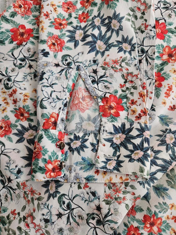 Çiçek Desenli Uzun Kollu Gömlek - Görsel 5