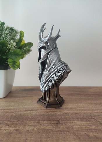 Witch King Büst, El Yapımı Dekoratif Biblo