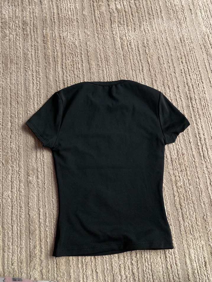 Siyah Kısa Kollu Fitted Tişört - Görsel 2