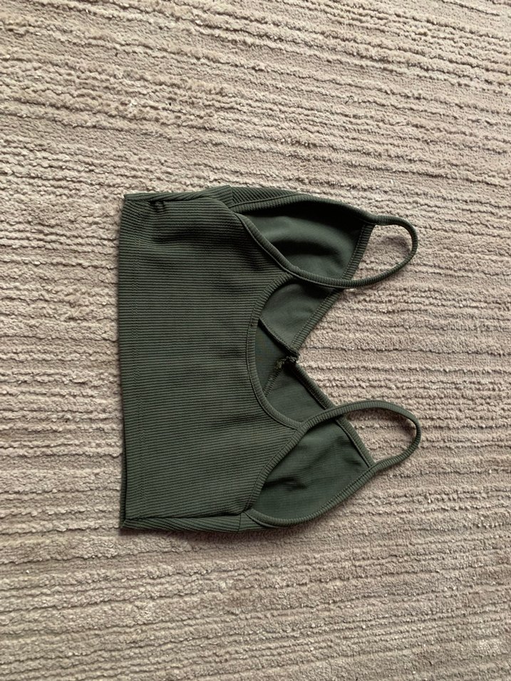 Straplı V Yaka Kadın Atlet - Görsel 2