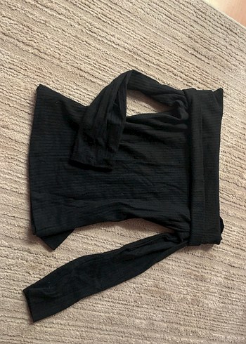 Kadın Siyah Uzun Kollu Straplez Üst Madonna Yaka - Görsel 2