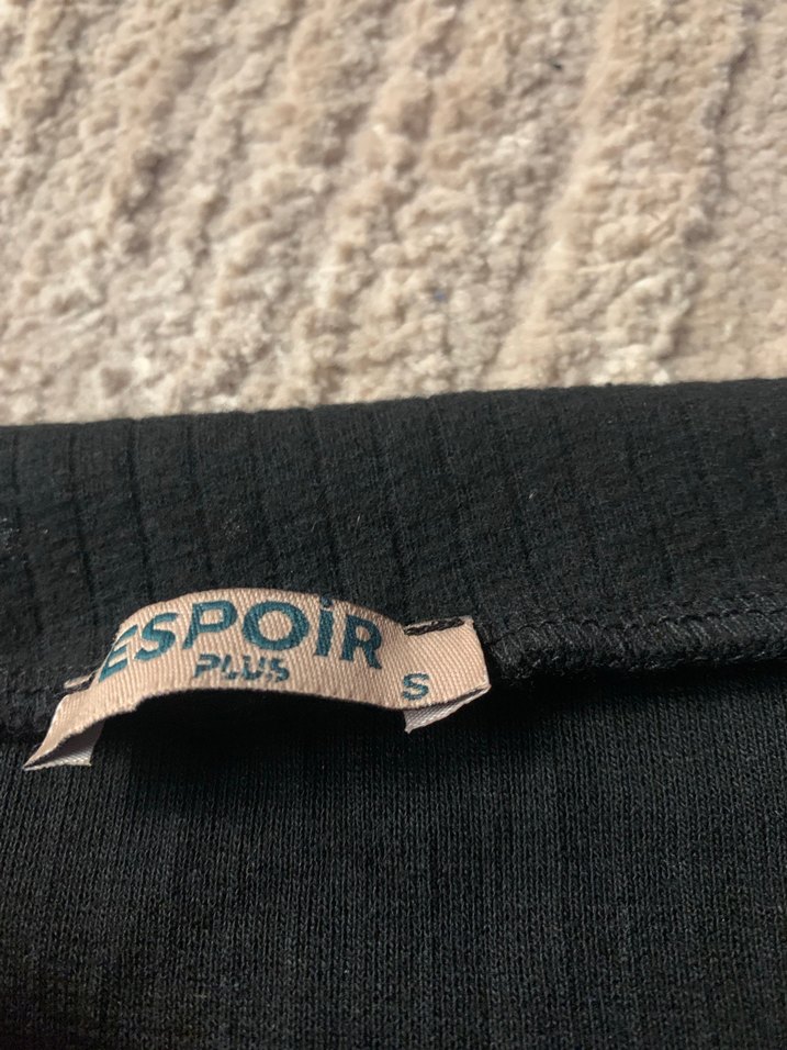 Kadın Siyah Uzun Kollu Straplez Üst Madonna Yaka - Görsel 3