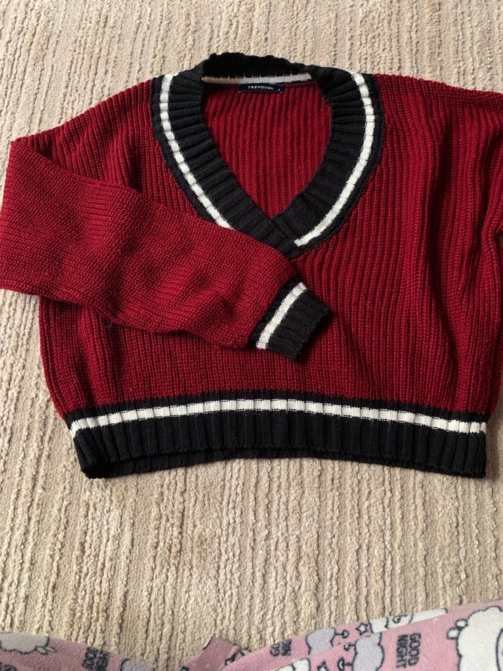 Bordo V Yaka Kısa Triko Kazak - Görsel 2