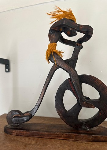 Kahverengi Ahşap Bisiklet Sürücü Figür - Görsel 3