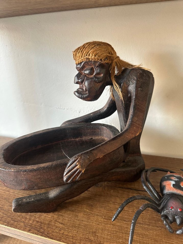 El Yapımı Ahşap Örümcek Figürü - Görsel 3