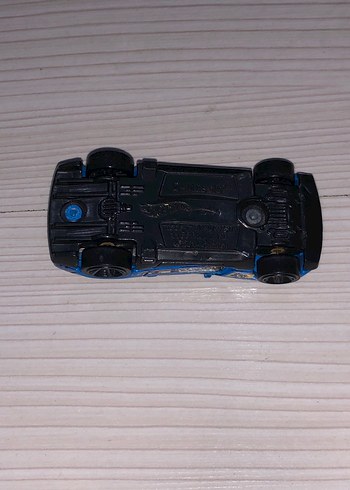 Beden Parlak Mavi Oyuncak Araba hotwheels