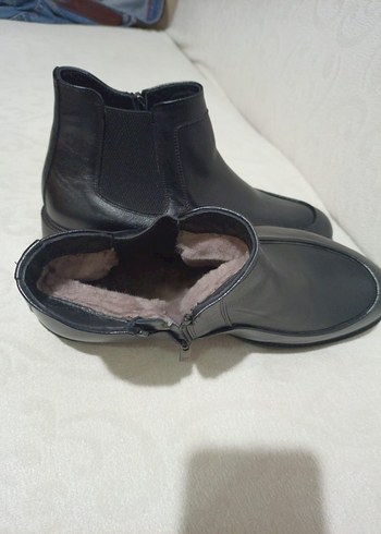 Klasik Siyah Erkek bot - Görsel 3