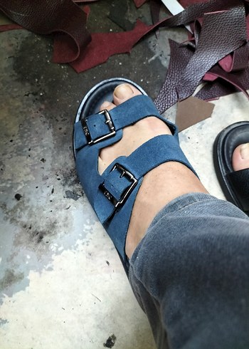 Mavi Tokalı Erkek Terlik - Görsel 4