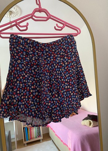 Çiçek Desenli Volanlı Mini Etek - Görsel 3