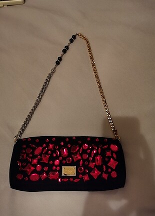Kırmızı taşlı Dolce&Gabanna çanta