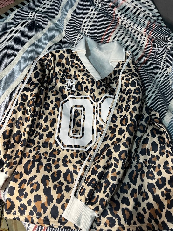 Leopar Desenli swetshırt - Görsel 2