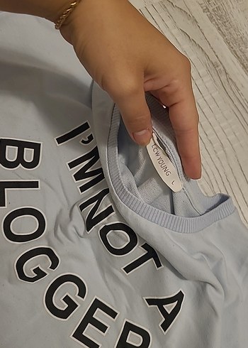 LC Waikiki , Uzun Kollu bluz