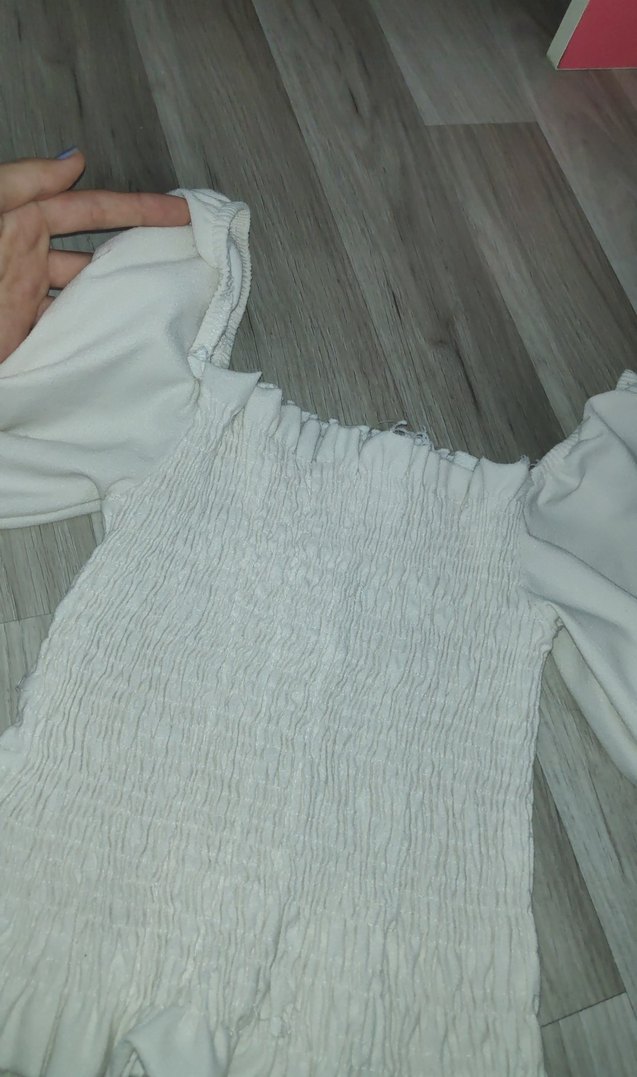 Beyaz Keten Mini Bluz, Uzun Kollu, Fırfırlı - Görsel 3