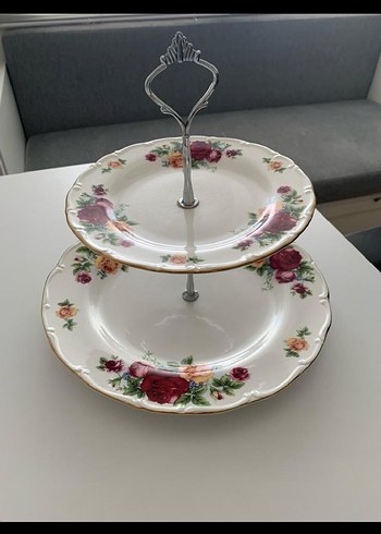 İki katlı sunumluk