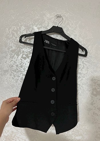 Zara Siyah Düğmeli Midi Kadın Yelek