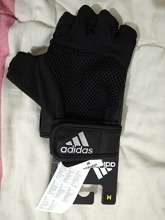 Adidas fitness eldiveni 