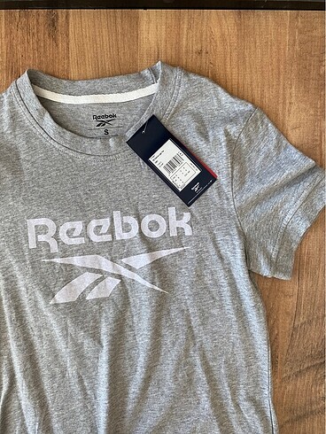 Reebok Kadın Tshirt