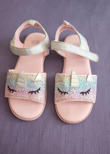 Kız Çocuk Parlak Unicorn Desenli Sandalet