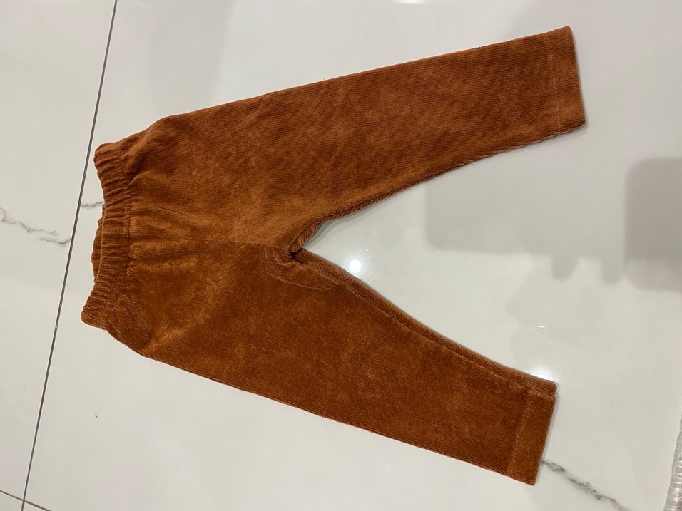 Kız Çocuk Kahverengi Süet Dantel Detaylı Tayt - Görsel 5