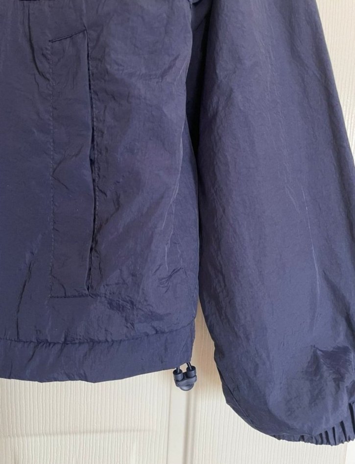 pull and bear yağmurluk - Görsel 4