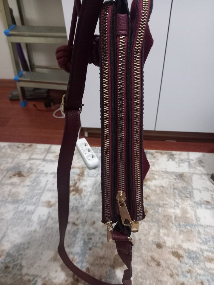 Bordo Süet Guess Kadın Omuz Çantası - Görsel 4