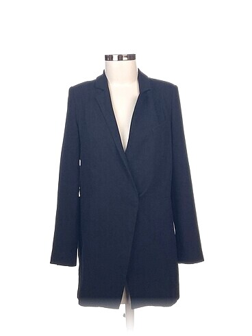 Zara Blazer %70 İndirimli.