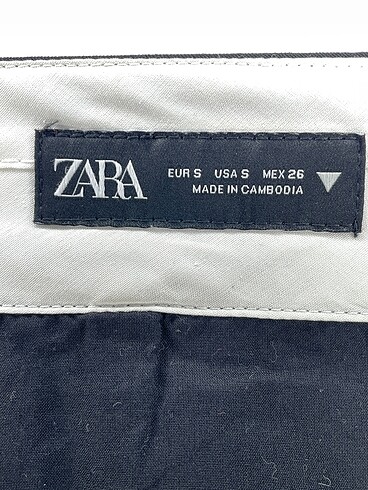 s Beden siyah Renk Zara Kumaş Pantolon %70 İndirimli.