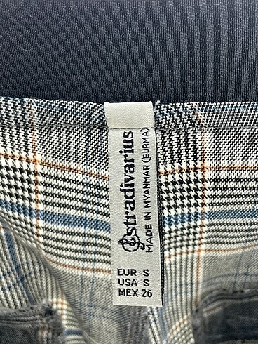 s Beden çeşitli Renk Stradivarius Düz Kesim %70 İndirimli.