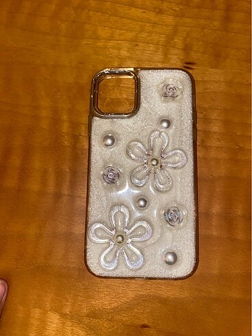 İPhone 11 süslü kılıf. ????????