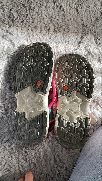 37 Beden pembe Renk Decathlon Quechua Sandalet