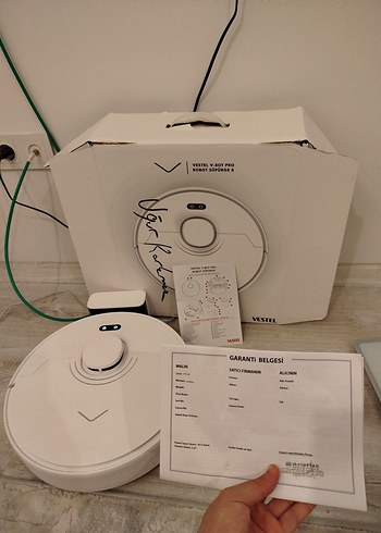 Vestel V-Bot Pro Beyaz Robot Süpürge