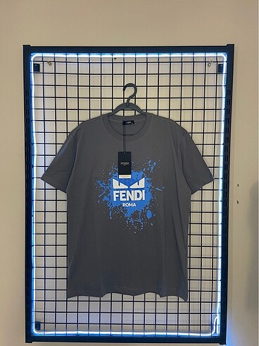 FENDİ T SHİRT