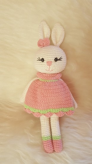 amigurumi tavşan oyuncak 