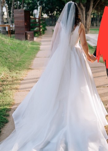 Pierre Cardin Bir uzun bir kısa 2 duvakla beraber - Görsel 4