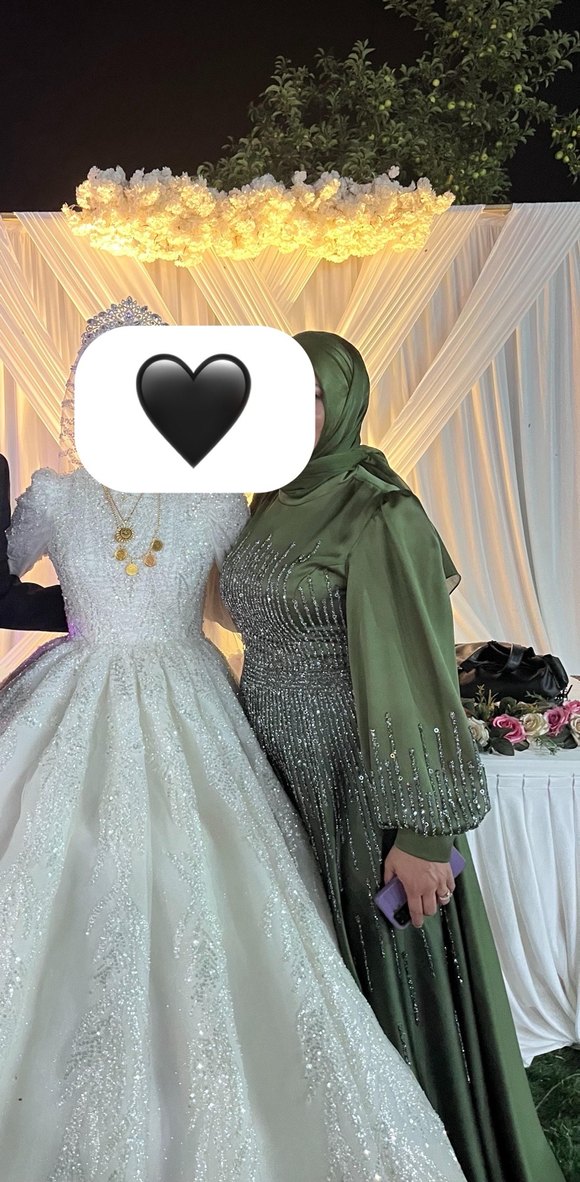 Uzun Kollu Yeşil İşlemeli Abiye Elbise - Görsel 5