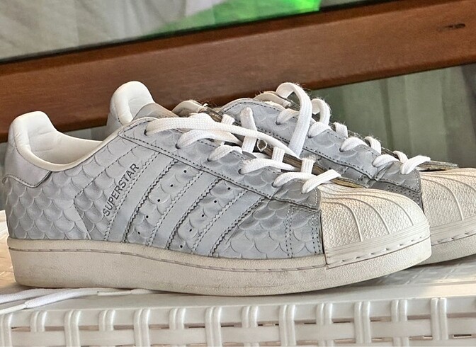 kadın adidas süperstar spor ayakkabı