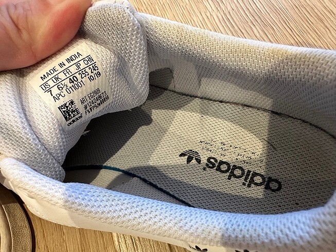 40 Beden adidas spor ayakkanı