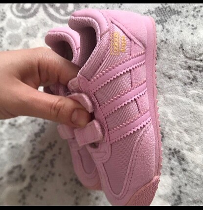 Adidas çocuk ayakkabısı