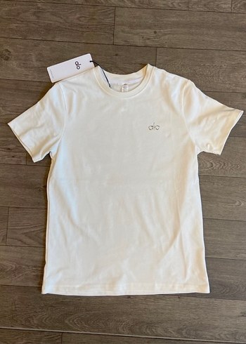 Alo yoga Kadın Siyah beyaz ekru   Kısa Kollu Tişört - Görsel 3