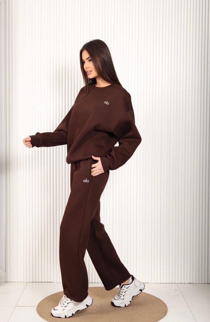 Alo yoga Oversize Kadın eşofman takım kahverengi - Görsel 3
