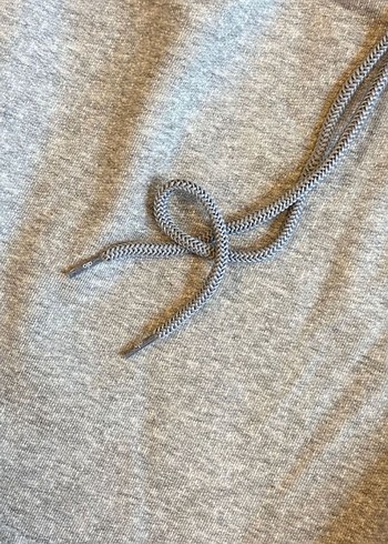 Alo yoga Gri Kadın Mini Şort - Rahat Kesim - Görsel 3