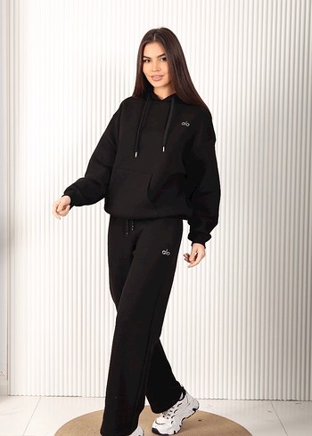 Alo yoga  siyah kapsonlu takım - Görsel 2