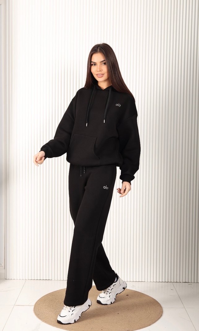 Alo yoga  siyah kapsonlu takım - Görsel 2