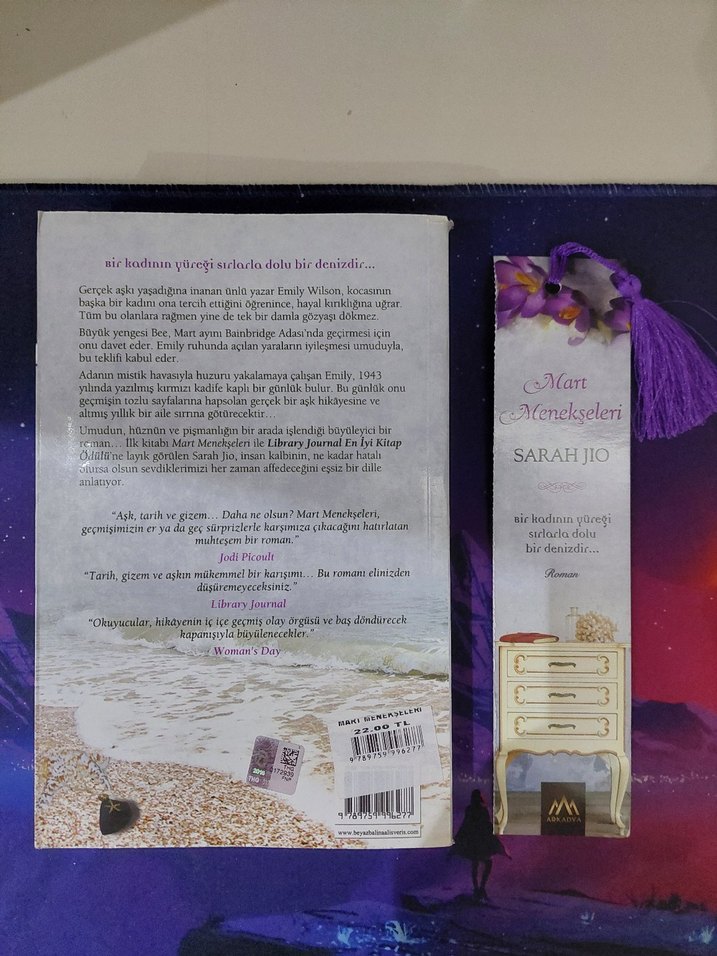 Mart Menekşeleri - Sarah Jio - Görsel 2