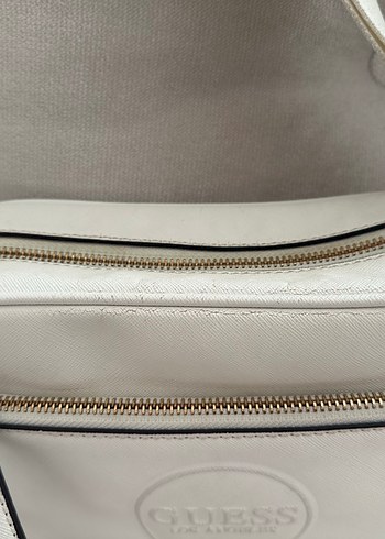 Beyaz Deri Guess Kadın Çapraz Çanta - Görsel 3