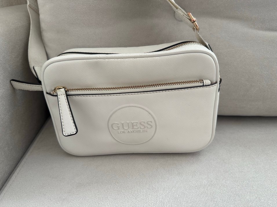 Beyaz Deri Guess Kadın Çapraz Çanta - Görsel 2